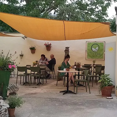 Tis Herberge